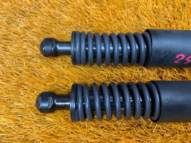 амортизатор багажника, 3550 рублей, Красноярск