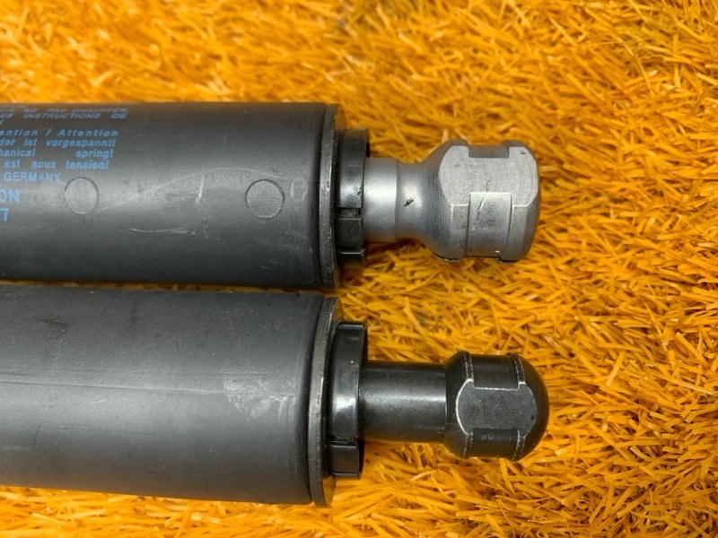 амортизатор багажника, 3550 рублей, Красноярск