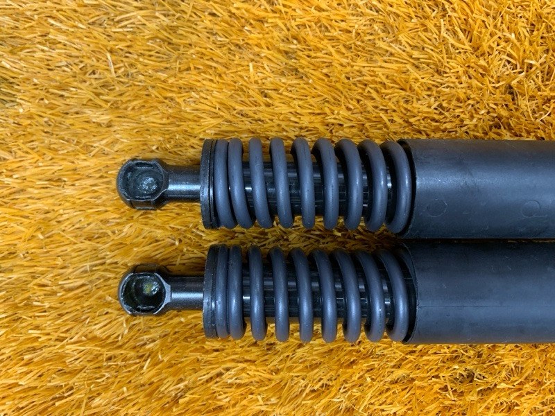 амортизатор багажника, 3550 рублей, Красноярск