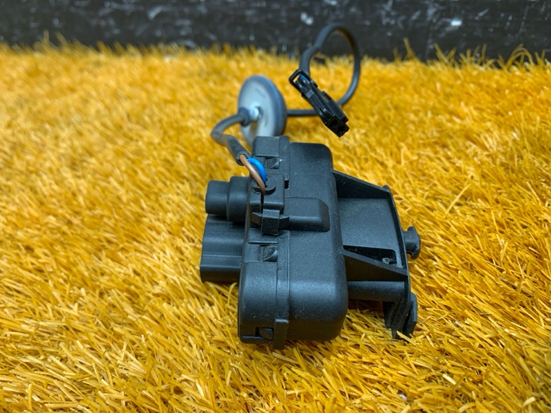 Замок лючка бензобака, 2000 рублей, Красноярск