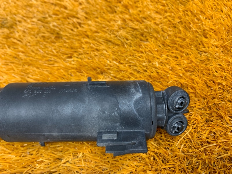 Форсунка омывателя фары, 1000 рублей, Красноярск