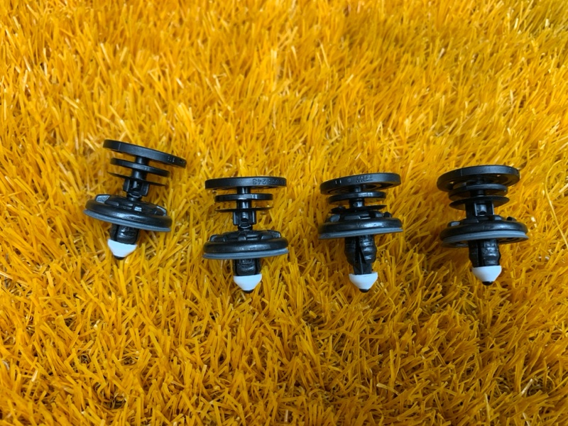 клипса, 350 рублей, Красноярск