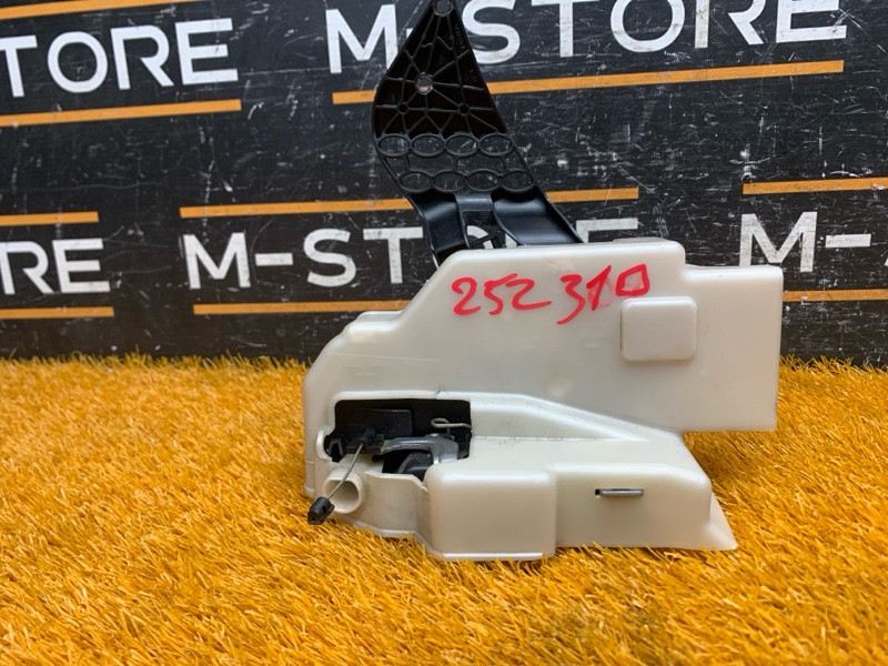 замок двери, 2220 рублей, Красноярск