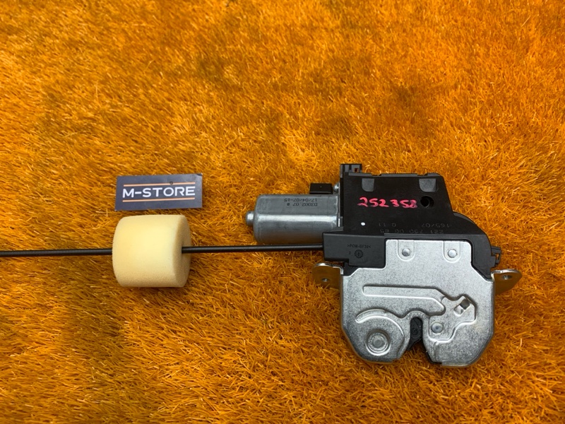 замок багажника, 3110 рублей, Красноярск