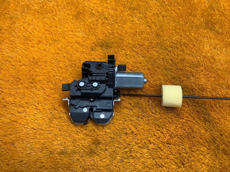 замок багажника, 3110 рублей, Красноярск