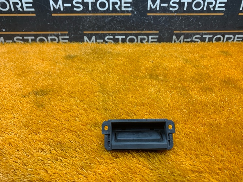 ручка багажника, 700 рублей, Красноярск