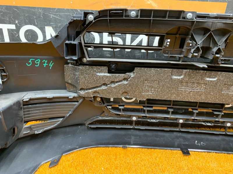 бампер, 27000 рублей, Красноярск