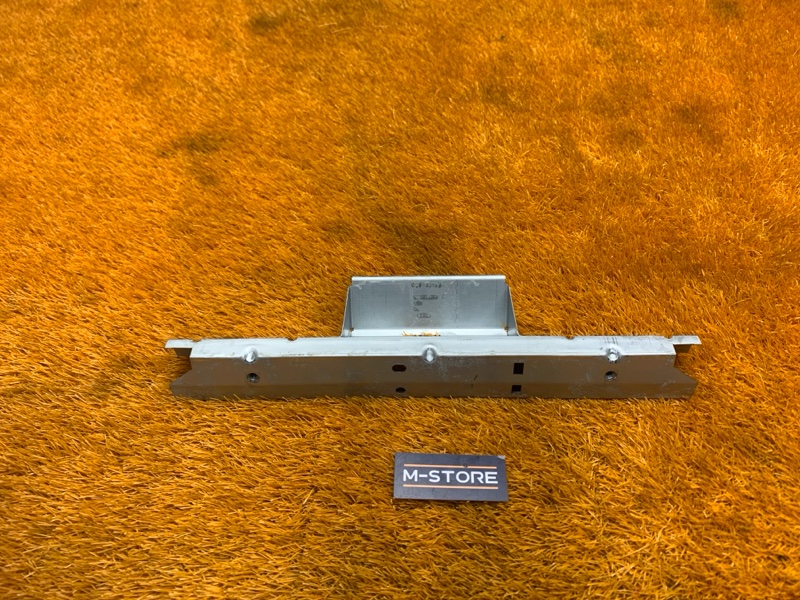 Кронштейн ручки открывания багажника, 260 рублей, Красноярск