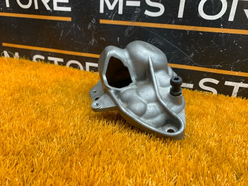 кронштейн, 800 рублей, Красноярск