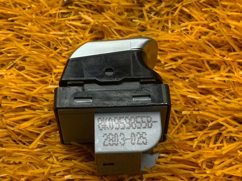 кнопка стеклоподъемника, 300 рублей, Красноярск