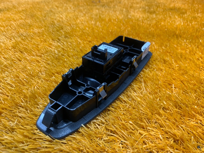 кнопка стеклоподъемника, 200 рублей, Красноярск