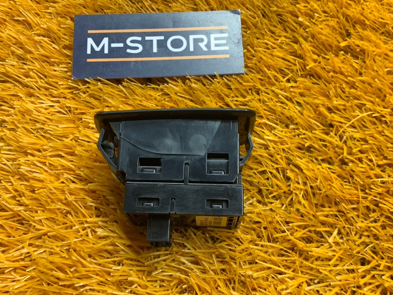 кнопка стеклоподъемника, 200 рублей, Красноярск