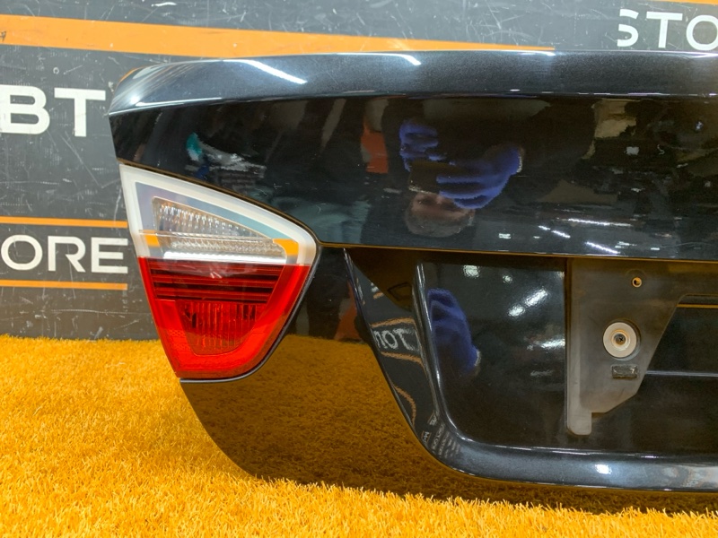 крышка багажника, 2500 рублей, Красноярск