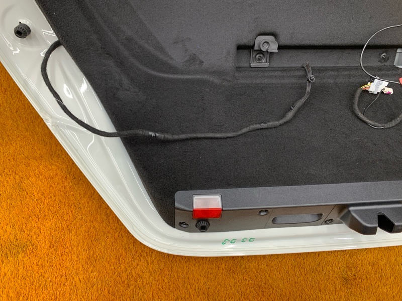 крышка багажника, 5000 рублей, Красноярск