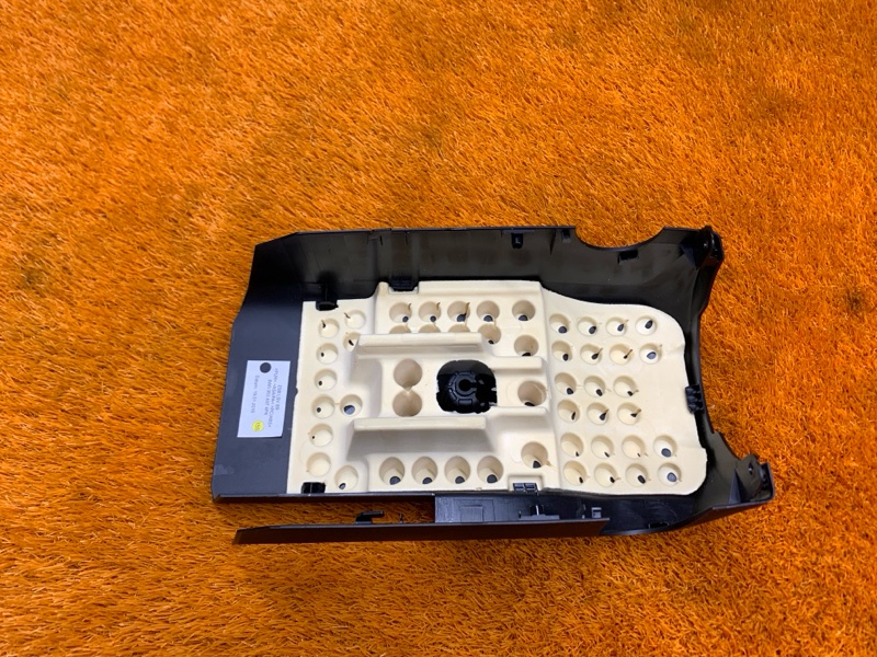 Кожух рулевой колонки, 1240 рублей, Красноярск