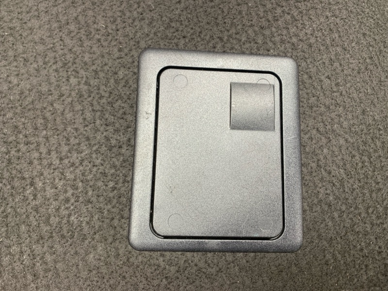 пол багажника, 1720 рублей, Красноярск