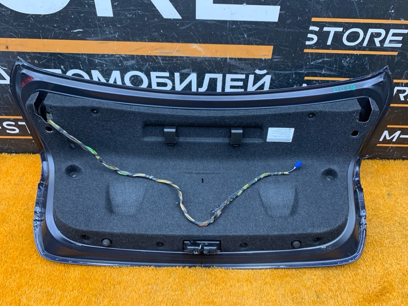 крышка багажника, 5000 рублей, Красноярск