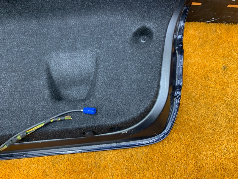 крышка багажника, 5000 рублей, Красноярск