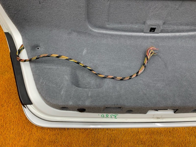 крышка багажника, 8860 рублей, Красноярск