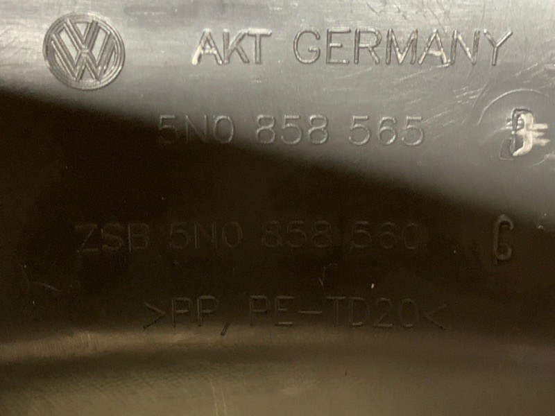 Кожух рулевой колонки, 300 рублей, Красноярск