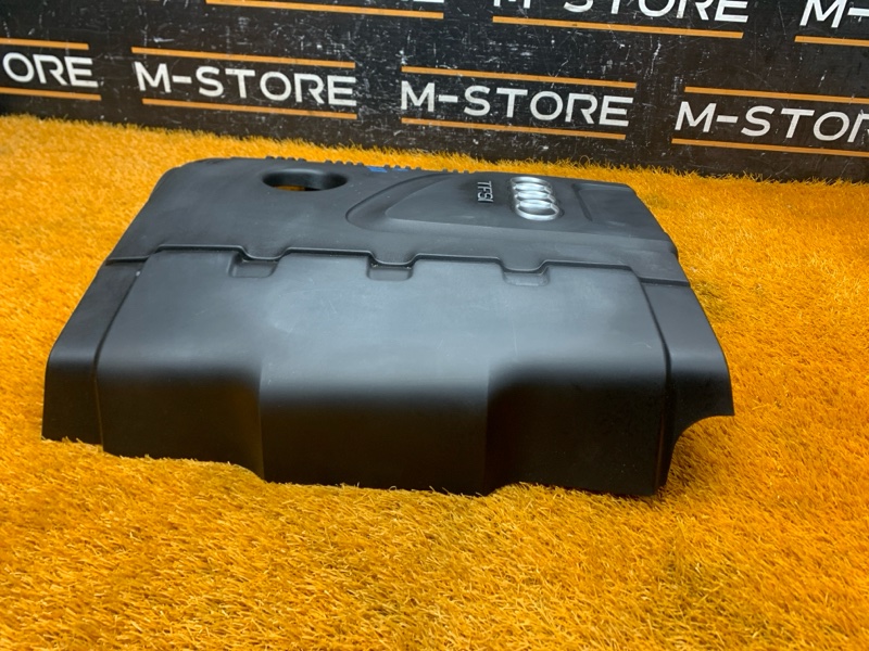 крышка двигателя, 2000 рублей, Красноярск