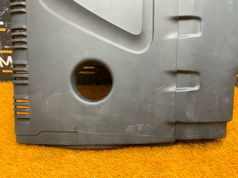 крышка двигателя, 2000 рублей, Красноярск