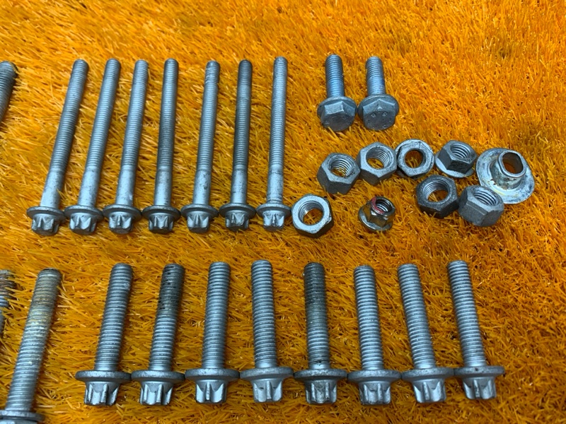 Болты и гайки ДВС, 1080 рублей, Красноярск