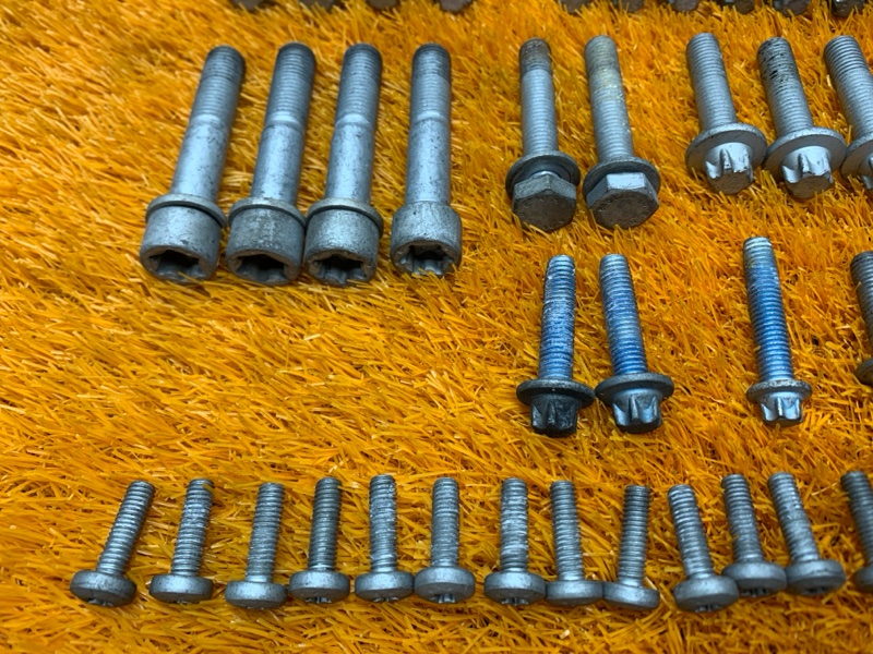 Болты и гайки ДВС, 1080 рублей, Красноярск