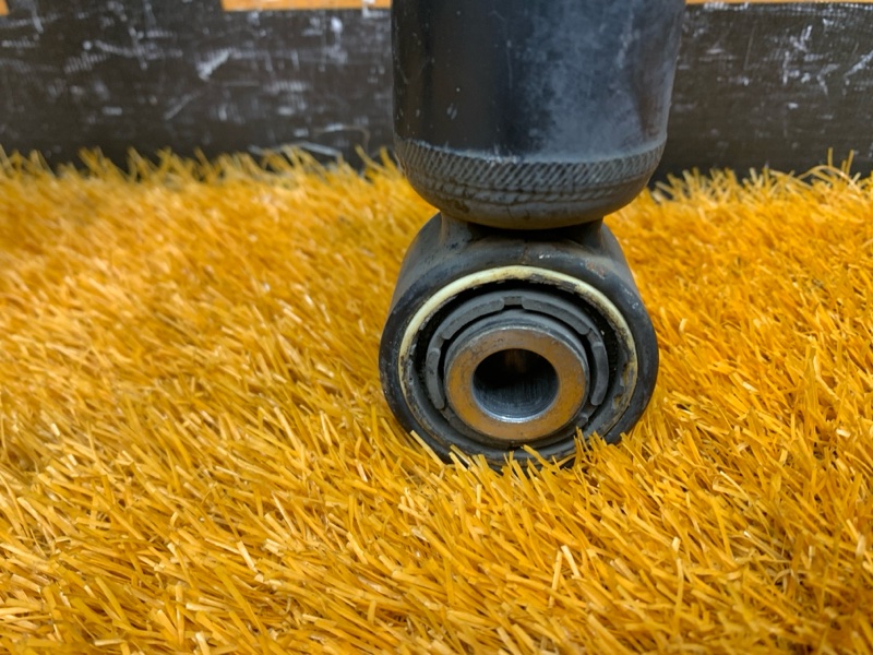 Амортизатор, 2000 рублей, Красноярск