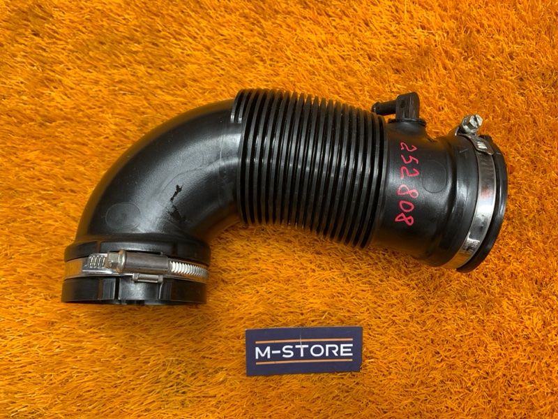 патрубок воздушного фильтра, 2380 рублей, Красноярск