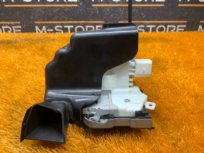 замок двери, 1250 рублей, Красноярск