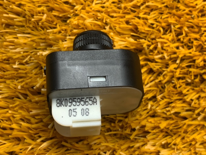 Кнопка регулировки зеркал, 400 рублей, Красноярск