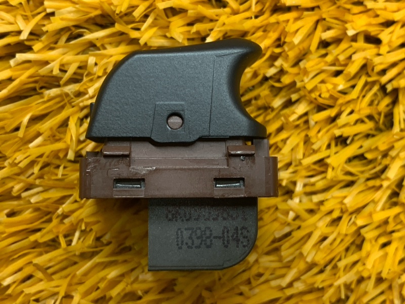 Кнопка открывания багажника, 350 рублей, Красноярск