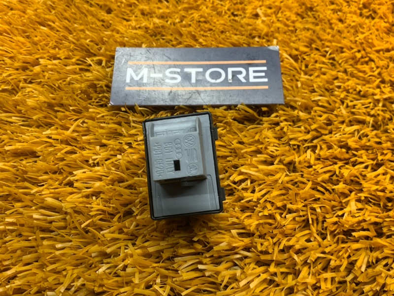 кнопка стеклоподъемника, 270 рублей, Красноярск