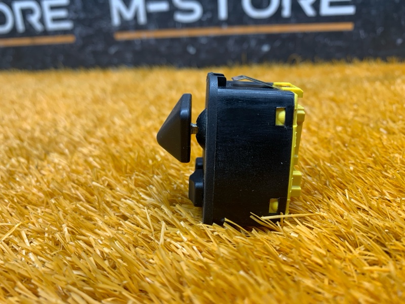 Кнопка регулировки зеркал, 900 рублей, Красноярск