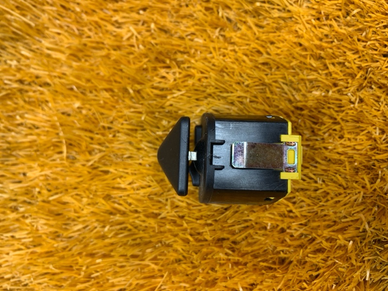 Кнопка регулировки зеркал, 900 рублей, Красноярск