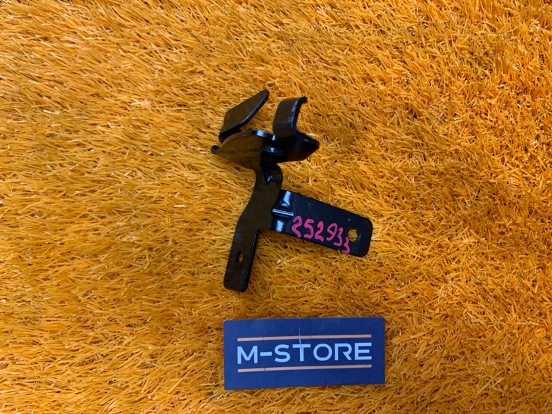 Кронштейн проводки, 630 рублей, Красноярск