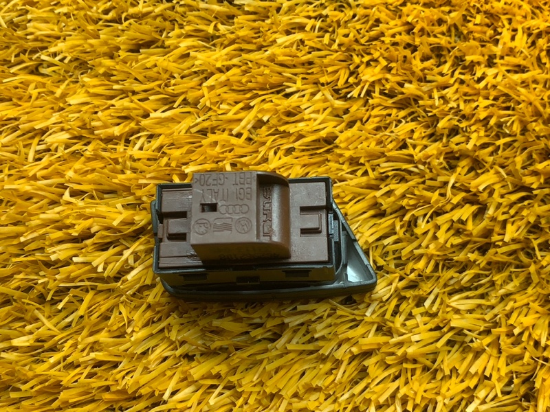 Кнопка центрального замка, 440 рублей, Красноярск