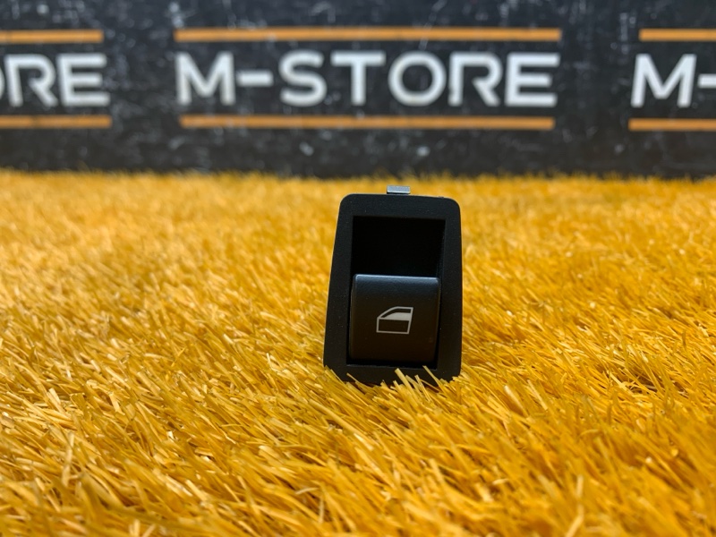 кнопка стеклоподъемника, 500 рублей, Красноярск