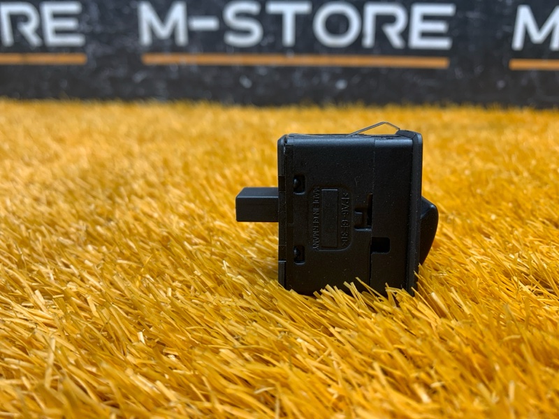 кнопка стеклоподъемника, 500 рублей, Красноярск