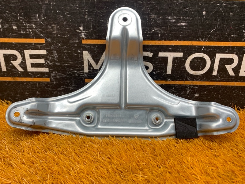 Кронштейн обшивки двери, 260 рублей, Красноярск