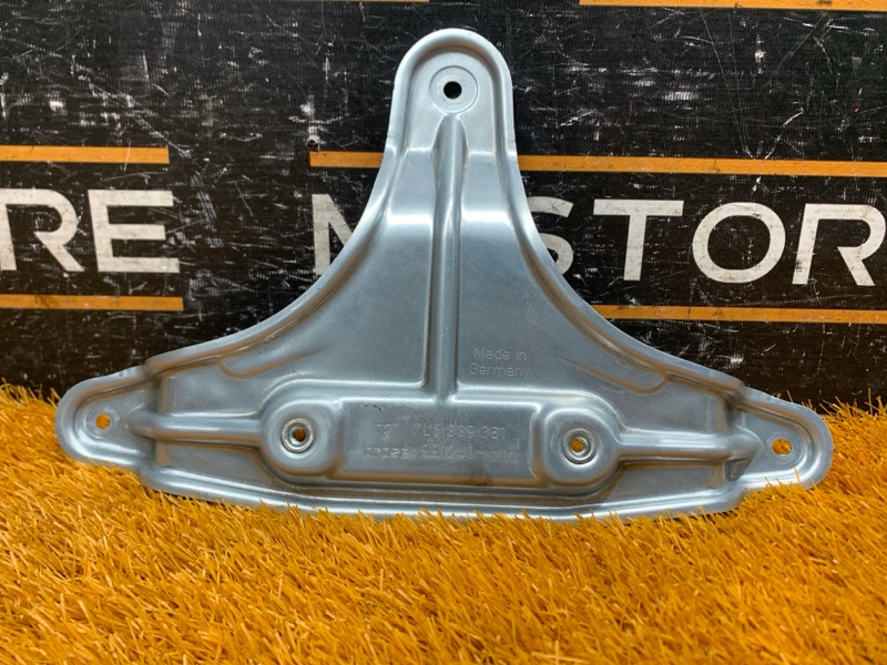 Кронштейн обшивки двери, 260 рублей, Красноярск