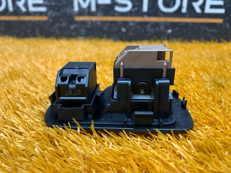 кнопка стеклоподъемника, 440 рублей, Красноярск