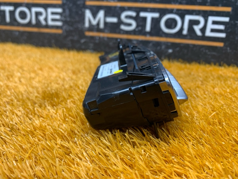 блок управления климат-контролем, 8860 рублей, Красноярск