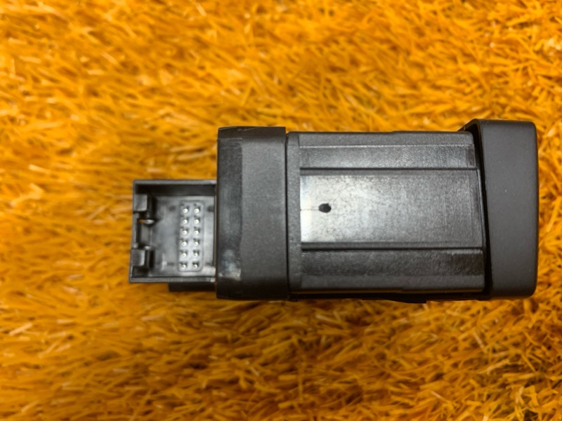 Кнопка стояночного тормоза, 300 рублей, Красноярск