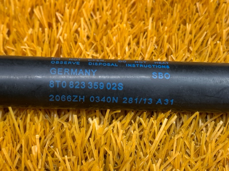 амортизатор капота, 300 рублей, Красноярск