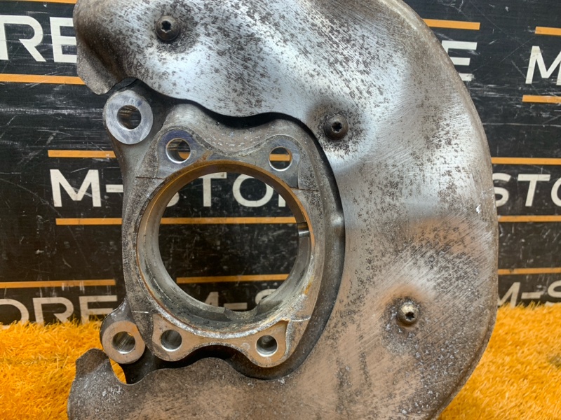 кулак поворотный, 16590 рублей, Красноярск