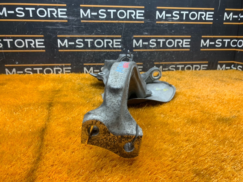 кулак поворотный, 16590 рублей, Красноярск