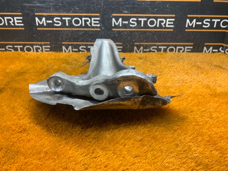 кулак поворотный, 1300 рублей, Красноярск