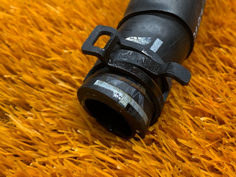 Патрубок системы охлаждения, 1400 рублей, Красноярск